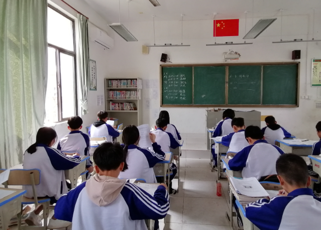 扩充学位供应深耕化办学系统推进优质教育资源全域流转